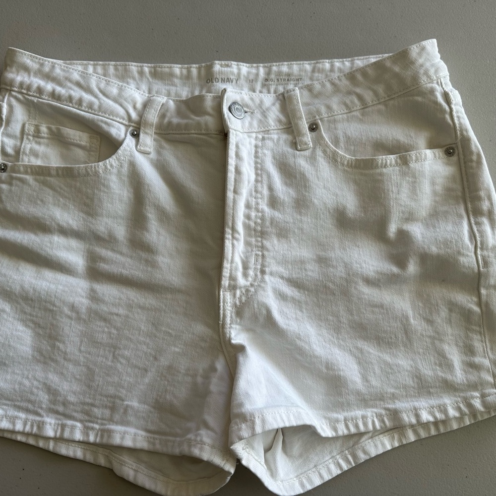 Women's White Denim Shorts - Picture 2 of 4